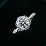 DAISY DREAM MOISSANITE ANELLO